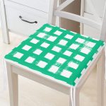 Yeşil Zeminde Geometrik Kare Motifli Dekoratif Fermuarlı Sandalye Minderi Realhomes