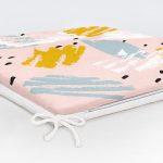 - httpsrealarge.comserdarMinderFermuarli-KareFrm-5295-Gorsel12-Gorsel-5 - Realhomes Pembe Zemin Üzerinde Sulu Boya Gold Ve Mavi Çizimli Dekoratif Fermuarlı Sandalye Minderi Realhomes