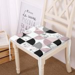 - httpsrealarge.comserdarMinderFermuarli-KareFrm-5324-Gorsel12-Gorsel - Realhomes  Geometrik Şekiller İçerisinde Fuşya Mermer Desenli Modern Fermuarlı Sandalye Minderi Realhomes