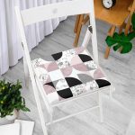 - httpsrealarge.comserdarMinderFermuarli-KareFrm-5324-Gorsel12-Gorsel-2 - Realhomes  Geometrik Şekiller İçerisinde Fuşya Mermer Desenli Modern Fermuarlı Sandalye Minderi Realhomes