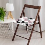 - httpsrealarge.comserdarMinderFermuarli-KareFrm-5324-Gorsel12-Gorsel-3 - Realhomes  Geometrik Şekiller İçerisinde Fuşya Mermer Desenli Modern Fermuarlı Sandalye Minderi Realhomes