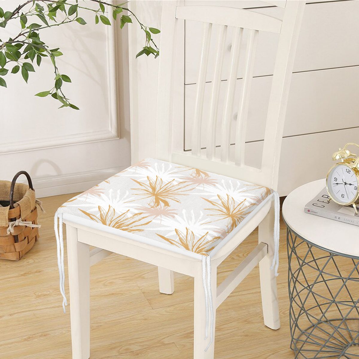 Beyaz Ve Gold Yaprak Desenli Özel Tasarım Modern Fermuarlı Sandalye Minderi Realhomes