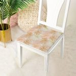 - httpsrealarge.comserdarMinderFermuarli-KareFrm-5344-Gorsel12-Gorsel-3 - Realhomes  Altın Çizim Yaprak Desenli Özel Tasarım Fermuarlı Sandalye Minderi Realhomes