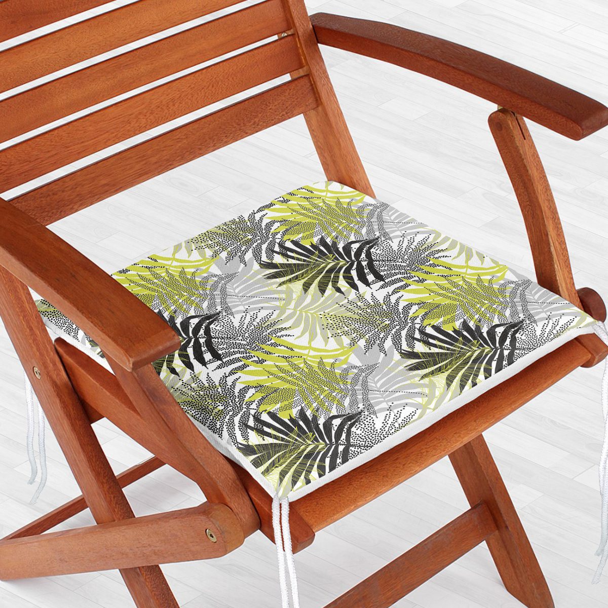 Sarı Yapraklar Üzerinde Nokta Tasarımlı Fermuarlı Sandalye Minderi Realhomes