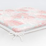 Renkli Zemin Üzerinde Tropikal Pembe Beyaz Yaprak Desenli Fermuarlı Sandalye Minderi Realhomes