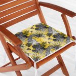 - httpsrealarge.comserdarMinderFermuarli-KareFrm-5367-Gorsel12-Gorsel-1 - Realhomes  Sarı Zemin Üzerinde Beyaz Ve Gri Yaprak Motifli Fermuarlı Sandalye Minderi Realhomes