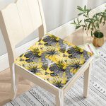 - httpsrealarge.comserdarMinderFermuarli-KareFrm-5367-Gorsel12-Gorsel-2 - Realhomes  Sarı Zemin Üzerinde Beyaz Ve Gri Yaprak Motifli Fermuarlı Sandalye Minderi Realhomes