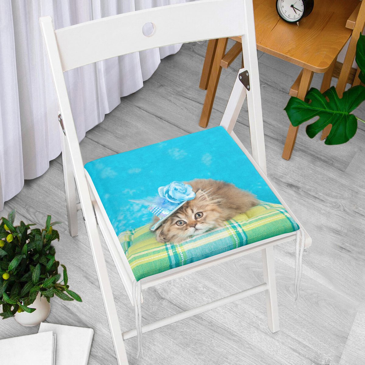 Mavi Şapkalı Kedi Desenli Modern Fermuarlı Sandalye Minderi Realhomes