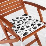 - httpsrealarge.comserdarMinderFermuarli-KareFrm-5765-Gorsel12-Gorsel-1 - Realhomes  Beyaz Zeminde Anlamsız Çizgiler Motifli Fermuarlı Sandalye Minderi Realhomes