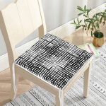 Siyah Beyaz Damalı Dekoratif Fermuarlı Sandalye Minderi Realhomes