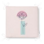 Pembe Zeminde Gül Motifli Bohemian Dekoratif Fermuarlı Sandalye Minderi Realhomes