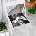 - httpsrealarge.comserdarMinderFermuarli-KareFrm-5805-Gorsel12-Gorsel-2 - Realhomes  Siyah Zeminde Gri Japon Kız Motifli Dekoratif Fermuarlı Sandalye Minderi Realhomes