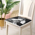 - httpsrealarge.comserdarMinderFermuarli-KareFrm-5805-Gorsel12-Gorsel-3 - Realhomes  Siyah Zeminde Gri Japon Kız Motifli Dekoratif Fermuarlı Sandalye Minderi Realhomes