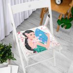 - httpsrealarge.comserdarMinderFermuarli-KareFrm-5822-Gorsel12-Gorsel-2 - Realhomes  Mavi Yelpazeli Çizgi Motifli Kadın Motifli Dekoratif Fermuarlı Sandalye Minderi Realhomes