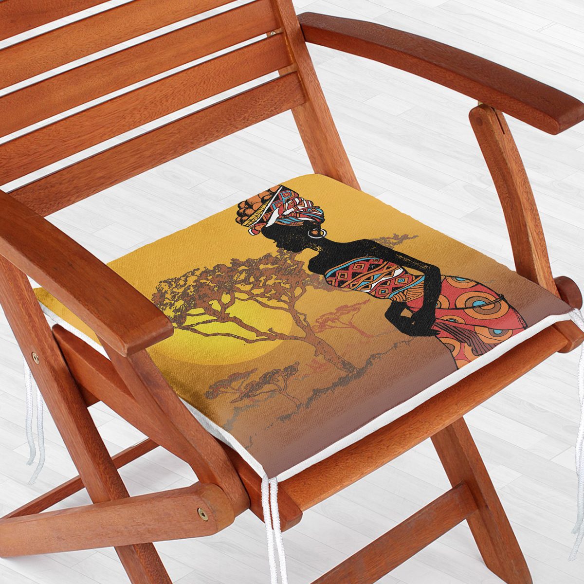 Güneşin Batışındaki Ağaç Zeminli Afrika Kadın Motifli Fermuarlı Sandalye Minderi Realhomes