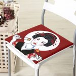 - httpsrealarge.comserdarMinderFermuarli-KareFrm-5843-Gorsel12-Gorsel - Realhomes  Suşi Yiyen Japon Kız Motifli Modern Fermuarlı Sandalye Minderi Realhomes