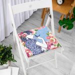 - httpsrealarge.comserdarMinderFermuarli-KareFrm-5846-Gorsel12-Gorsel-2 - Realhomes  Kuş ve Gül Detaylı Kadın Motifli Dekoratif Fermuarlı Sandalye Minderi Realhomes