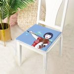 - httpsrealarge.comserdarMinderFermuarli-KareFrm-5856-Gorsel12-Gorsel-3 - Realhomes  Mavi Zeminde Keman Çalan Japon Kız Desenli Dekoratif Fermuarlı Sandalye Minderi Realhomes