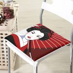 - httpsrealarge.comserdarMinderFermuarli-KareFrm-5863-Gorsel12-Gorsel-3 - Realhomes  Kırmızı Temalı Japon Kadın Motifli Fermuarlı Sandalye Minderi Realhomes