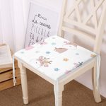 - Baby giraffe tribal with seamless pattern - Realhomes Sevimli Geyik Desenli Dijital Baskılı Özel Tasarım Modern Fermuarlı Sandalye Minderi Realhomes