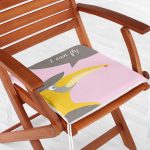 - Frm-4377p-Gorsel-1 - Realhomes Pembe Zeminde I Can Fly Leylek Motifli Bebek Odası Fermuarlı Sandalye Minderi Realhomes