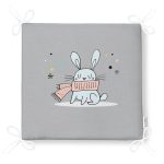 - Frm-4425-Gorsel-4 - Realhomes Gri Zeminde Atkılı Tavşan Motifli Modern Fermuarlı Sandalye Minderi Realhomes