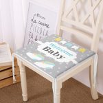 - Frm-4478-Gorsel - Realhomes Gri Zemin Welcome Baby Yazılı Özel Tasarımlı Dijital Baskılı Çocuk Odası Fermuarlı Sandalye Minderi Realhomes