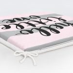 - Frm-4487-Gorsel-5 - Realhomes Gri Pembe Hello Little One Yazılı Özel Tasarımlı Dijital Baskılı Çocuk Odası Fermuarlı Sandalye Minderi Realhomes