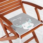 - Frm-4517-Gorsel-1 - Realhomes Gri Zemin Sevimli İnek Ve Kuş Özel Tasarımlı Dijital Baskılı Çocuk Odası Fermuarlı Sandalye Minderi Realhomes