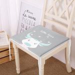 - Frm-4517-Gorsel - Realhomes Gri Zemin Sevimli İnek Ve Kuş Özel Tasarımlı Dijital Baskılı Çocuk Odası Fermuarlı Sandalye Minderi Realhomes