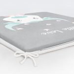 - Frm-4517-Gorsel-5 - Realhomes Gri Zemin Sevimli İnek Ve Kuş Özel Tasarımlı Dijital Baskılı Çocuk Odası Fermuarlı Sandalye Minderi Realhomes