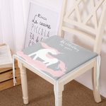 - Frm-4560-Gorsel - Realhomes Gri Zemin Doğum Günü Temalı Unicorn Desenli Özel Tasarımlı Dijital Baskılı Çocuk Odası Fermuarlı Sandalye Minderi Realhomes