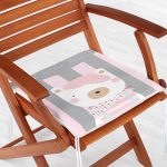 - Frm-4670-Gorsel-1 - Realhomes Welcome A Little Boy Yazılı Özel Tasarımlı Dijital Baskılı Çocuk Odası Fermuarlı Sandalye Minderi Realhomes