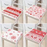 4'lü Kırmızı Beyaz Yılbaşı Geyik ve Kar Taneleri Fermuarlı Sandalye Minderi Seti Realhomes