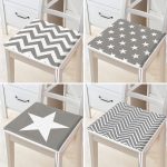 - RealHomes Fermuarlı Sandalye Minderi - Realhomes 4'lü Gri Zigzag ve Yıldız Motifli Fermuarlı Sandalye Minderi Seti Realhomes