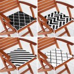 - RealHomes Fermuarlı Sandalye Minderi - Realhomes  4'lü Siyah Beyaz Geometrik Şekilli Fermuarlı Sandalye Minderi Seti Realhomes