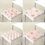 - RealHomes Fermuarlı Sandalye Minderi - Realhomes  4'lü Gold Detaylı Pembe Zigzag Tasarımlı Fermuarlı Sandalye Minderi Seti Realhomes