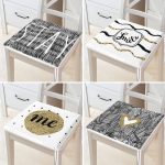 - RealHomes Fermuarlı Sandalye Minderi - Realhomes  4'lü Renkli Zemin Üzerinde Gold Detaylı Yazılı Modern Fermuarlı Sandalye Minderi Seti Realhomes