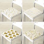 - RealHomes Fermuarlı Sandalye Minderi - Realhomes 4'lü Beyaz Zemin Üzerinde Gold Detaylı Modern Fermuarlı Sandalye Minderi Seti Realhomes