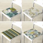 4'lü Renkli Zemin Üzerinde Onedraw Çizimli Modern Fermuarlı Sandalye Minderi Seti Realhomes