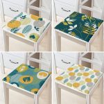 4'lü Renkli Zemin Üzerinde Yaprak Desenli Modern Fermuarlı Sandalye Minderi Seti Realhomes