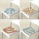 4'lü Renkli Zemin Üzerinde Onedraw Çizimli Modern Fermuarlı Sandalye Minderi Seti Realhomes