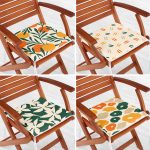 4'lü Renkli Zemin Üzerinde Onedraw Çizimli Modern Fermuarlı Sandalye Minderi Seti Realhomes