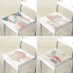 4'lü Renkli Zemin Üzerinde Onedraw Çizimli Modern Fermuarlı Sandalye Minderi Seti Realhomes