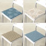 - RealHomes Fermuarlı Sandalye Minderi - Realhomes 4'lü Renkli Zemin Üzerinde Geometrik Çizimli Modern Fermuarlı Sandalye Minderi Seti Realhomes