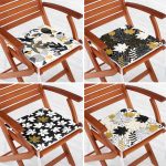 - RealHomes Fermuarlı Sandalye Minderi - Realhomes 4'lü Renkli Zemin Üzerinde Gold Detaylı Yaprak Desenli Modern Fermuarlı Sandalye Minderi Seti Realhomes