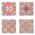 4'lü Beyaz Zemin Üzerinde Çini Desenli Modern Fermuarlı Sandalye Minderi Seti Realhomes