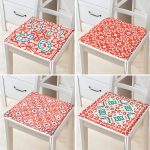 - RealHomes Fermuarlı Sandalye Minderi - Realhomes  4'lü Beyaz Zemin Üzerinde Çini Desenli Modern Fermuarlı Sandalye Minderi Seti Realhomes