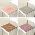 4'lü Renkli Zemin Üzerinde Onedraw Çizimli Yaprak Desenli Modern Fermuarlı Sandalye Minderi Seti Realhomes