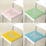 4'lü Renkli Zemin Papatya Kelebek Özel Tasarımlı Dijital Baskılı Modern Fermuarlı Sandalye Minderi Seti Realhomes